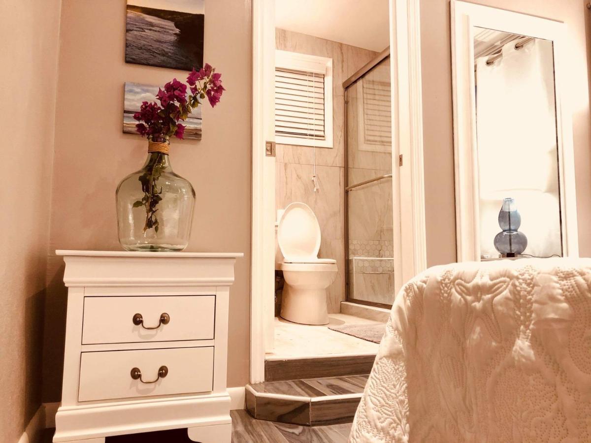 Elegant Marble Suite #6 Nassau Ngoại thất bức ảnh